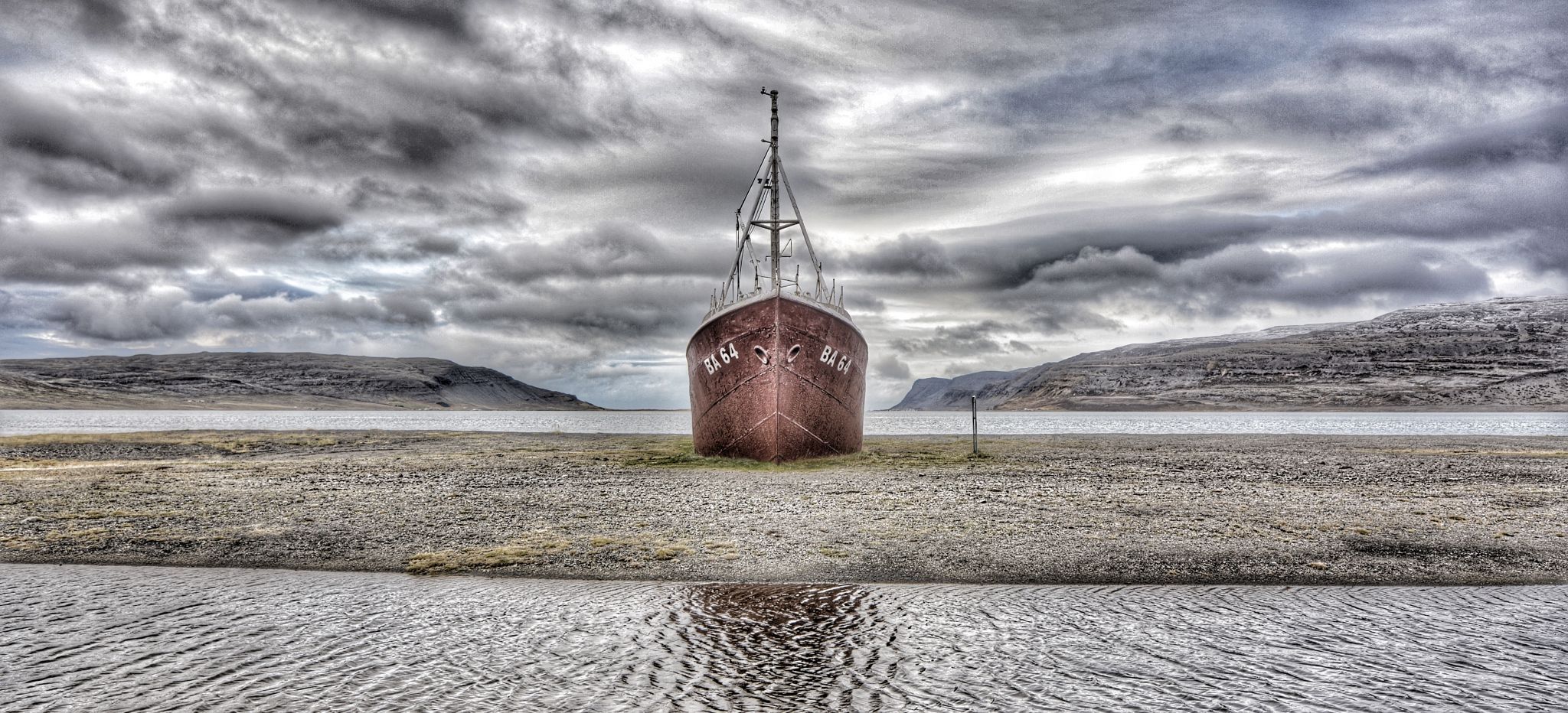 Gardar  BA 64, Iceland