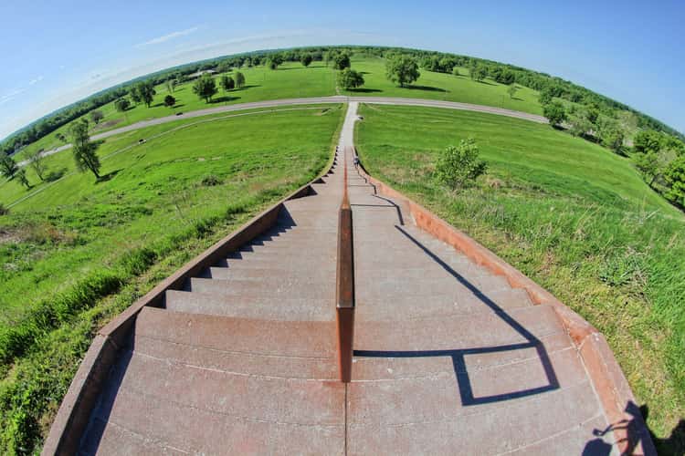 Cahokia Mounds State Historic Site