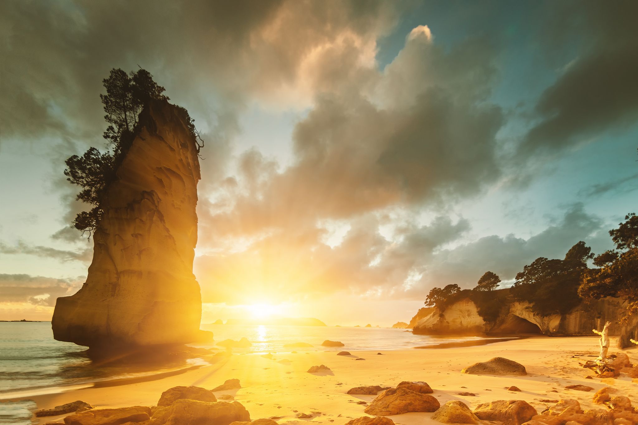 Cathedral Cove, New Zealand