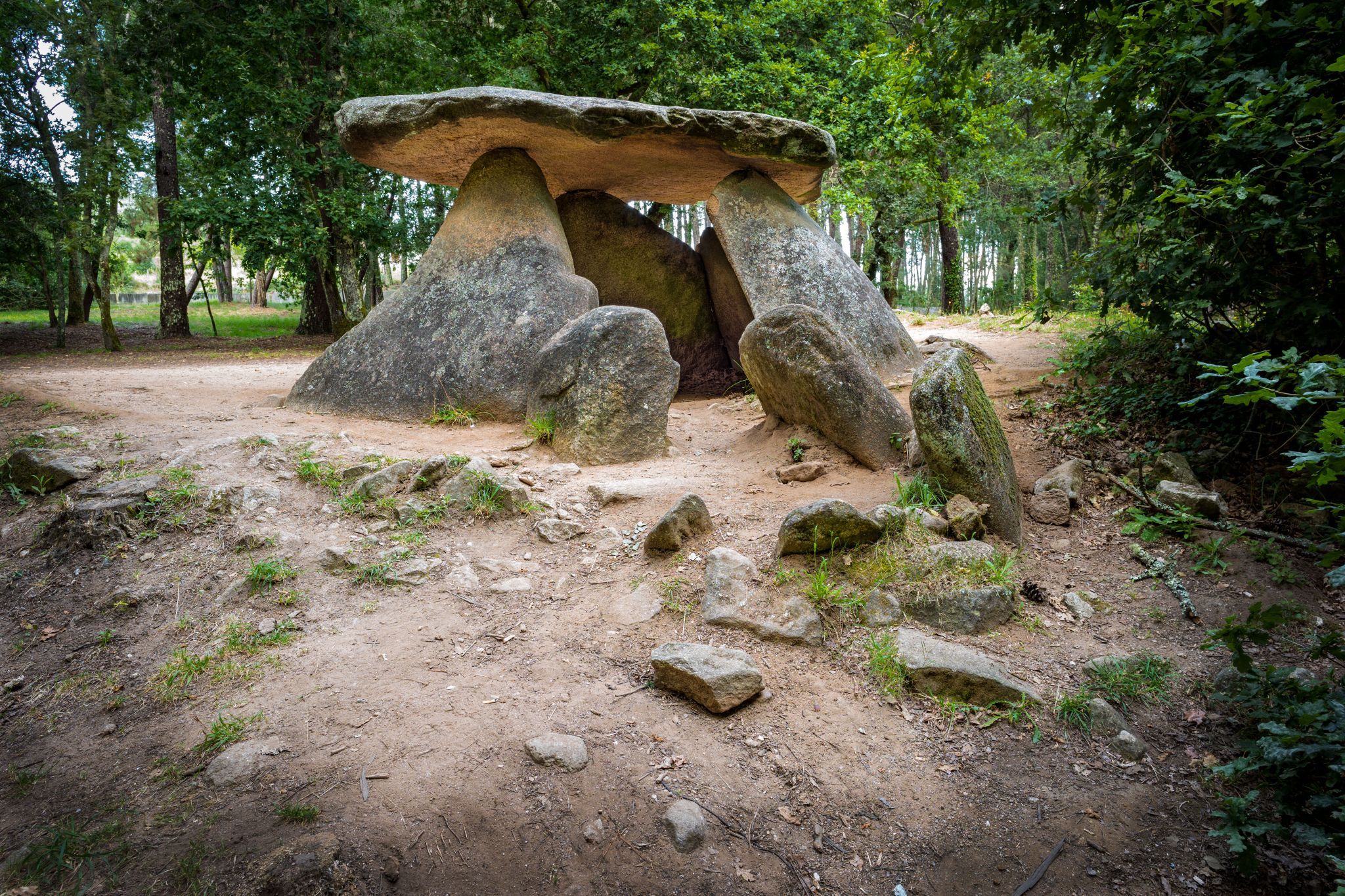 Dolmen de Axeitos, Spain