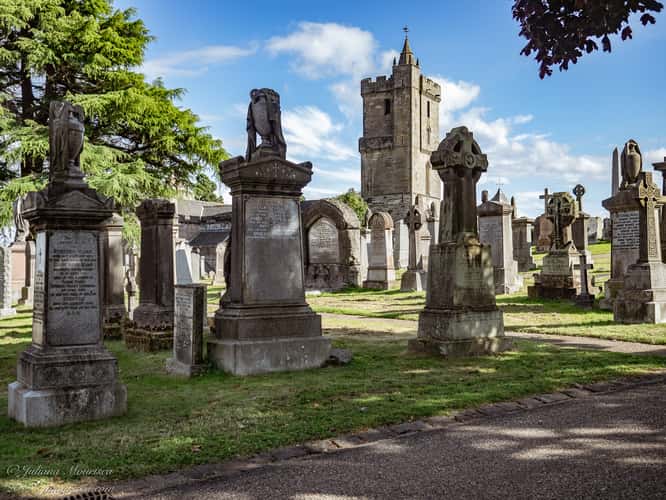 Holy Rude Churchyard