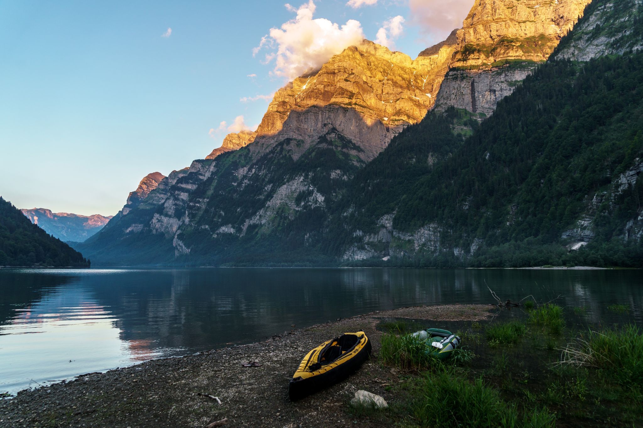 Klöntalersee, Vorauen, Switzerland