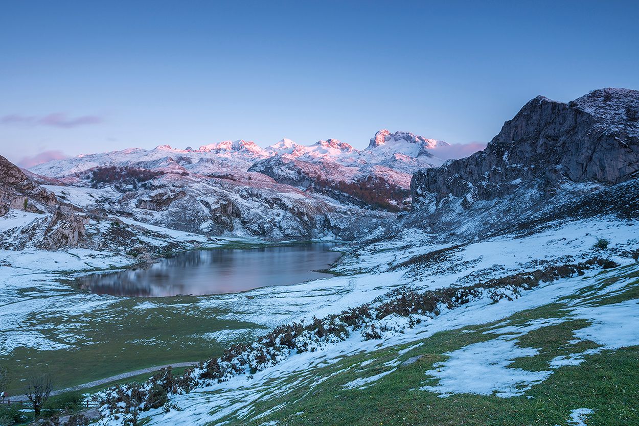 Lago de Enol y Lago de Ercina, Spain