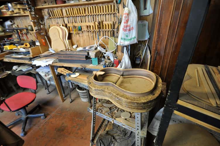 Luthier from Granada