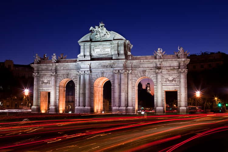 Puerta de Alcalá, Madrid