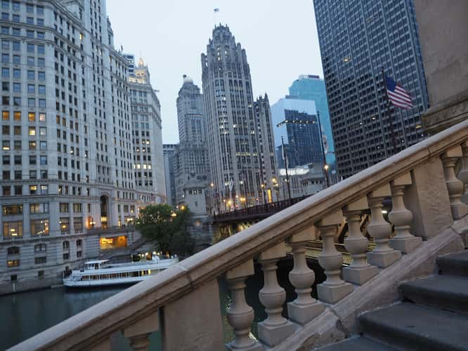 Michigan Av via DuSable Bridge