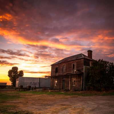 Old Dairy house Freeman's Reach, Australia