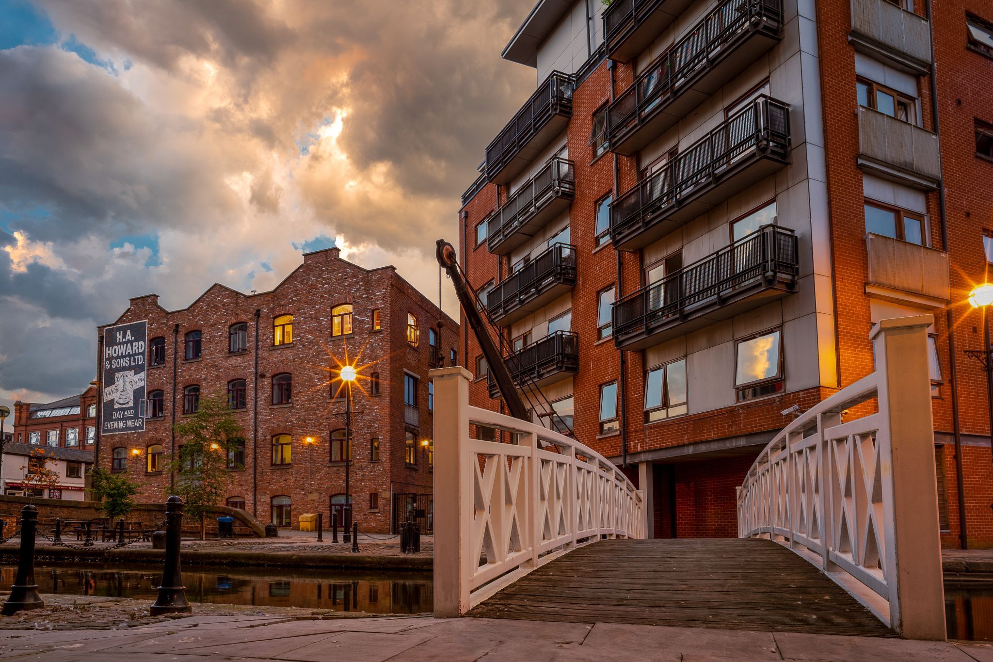 Piccadilly Village, United Kingdom