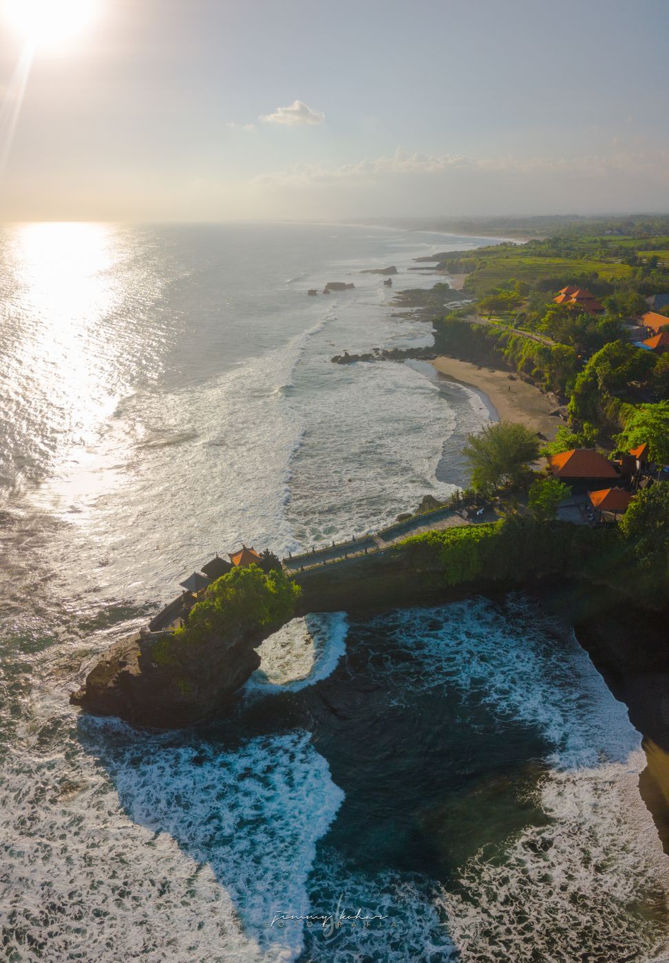 Pura Batu Bolong, Indonesia