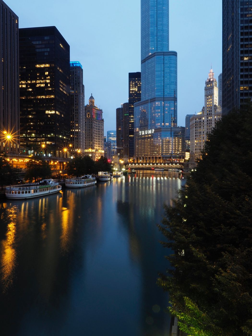 Trump Tower from William P. Fahey Bridge, Chicago, USA