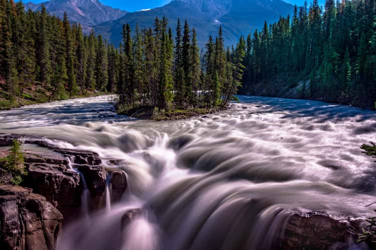 Sunwapta Falls from the Bridge
