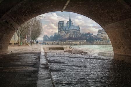 Tunnel into Notre Dame de Paris