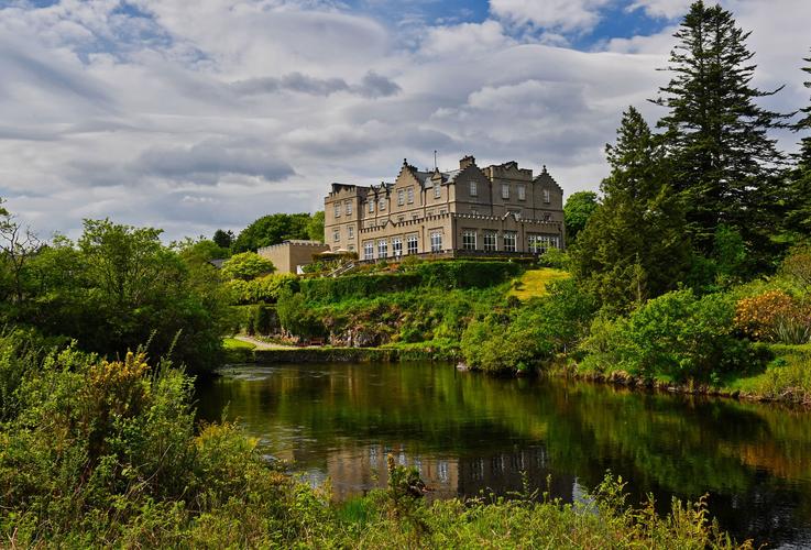 Ballynahinch Castle Hotel