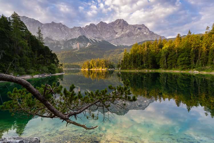 Eibsee mit der Zugspitze