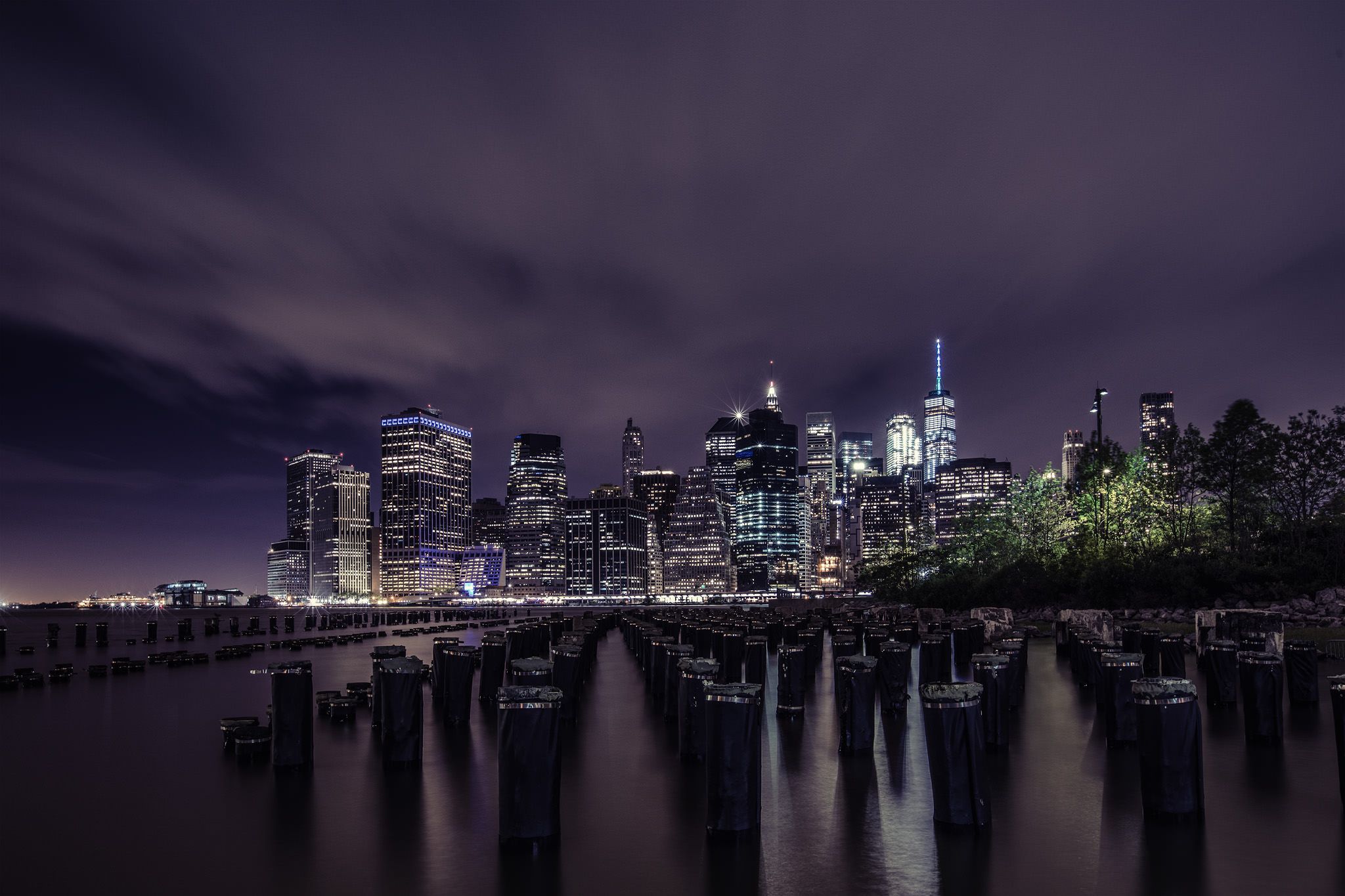 New York City Skyline from Pier 1, Brooklyn, USA