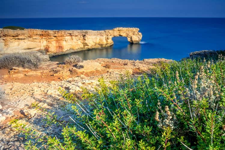 The Kamára of Geropotamos beach