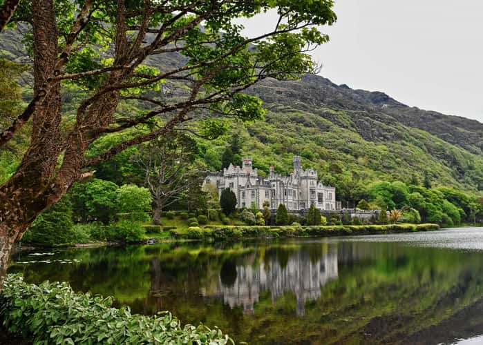 Kylemore Abbey, Connemara