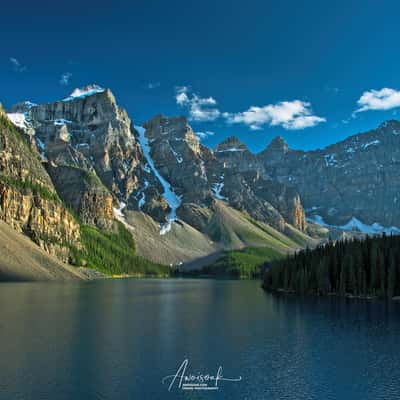 Moraine Lake, Canada