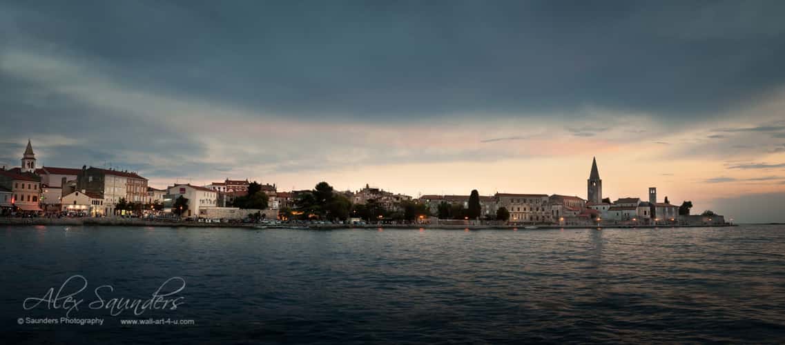 Porec by night