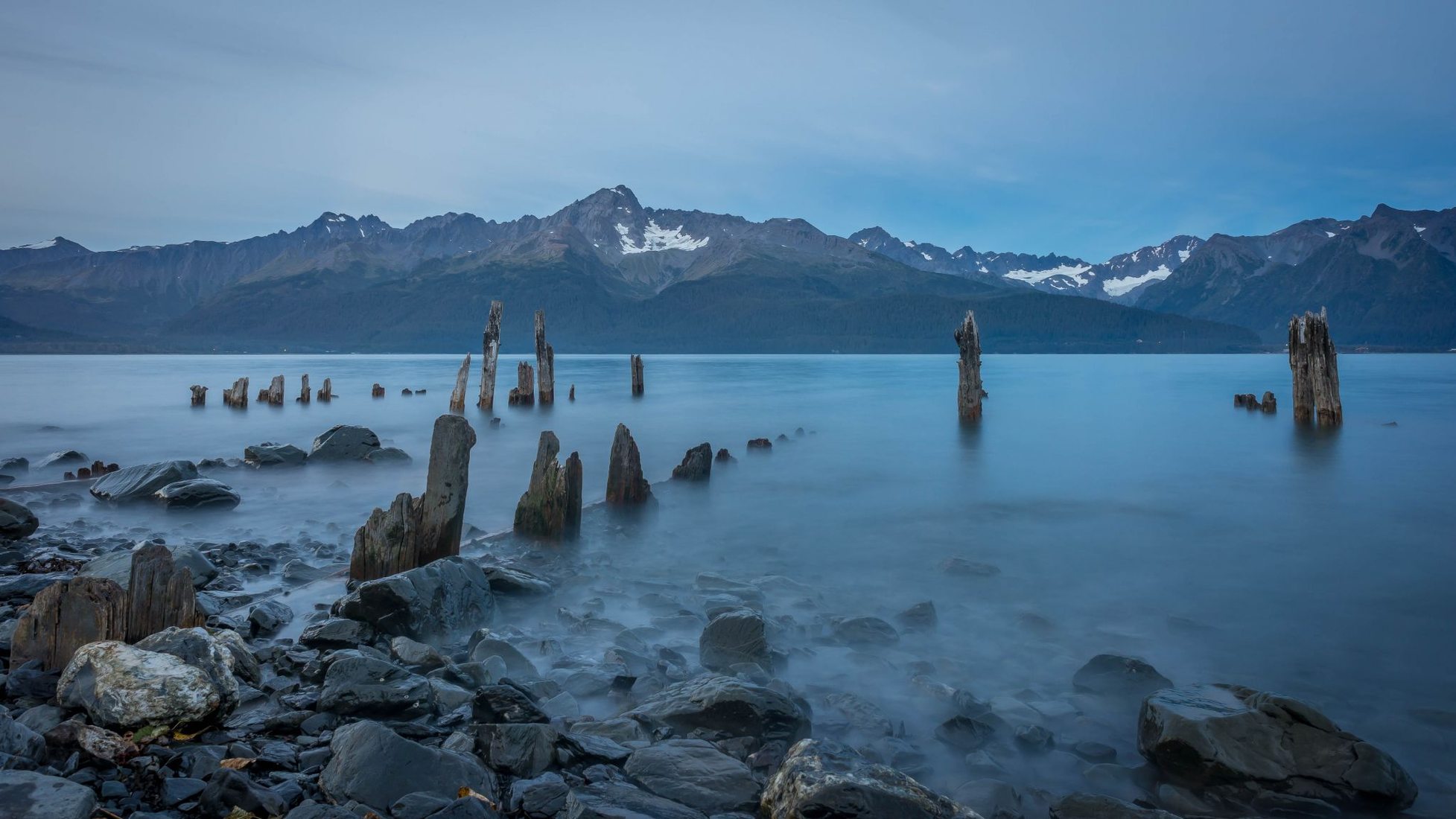 resurrection-bay-seward-alaska-usa