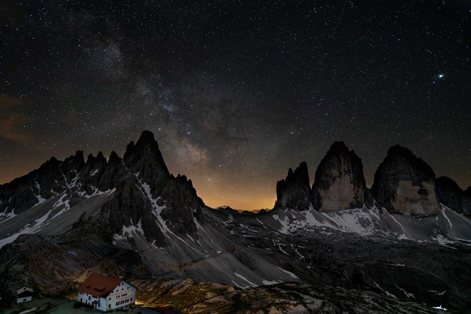 Rifugio Antonio Locatelli-S. Innerkofler, Italy