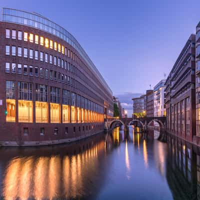 Ellentorsbrücke from Stadthausbrücke, Hamburg, Germany