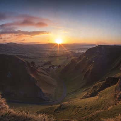 Winnats Pass, United Kingdom