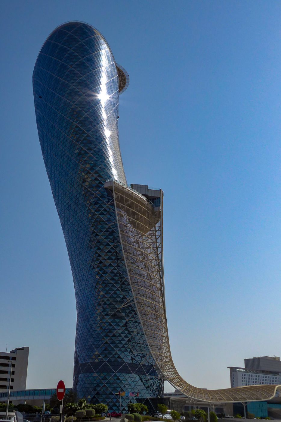 Capital Gate Tower, Abu Dhabi, United Arab Emirates