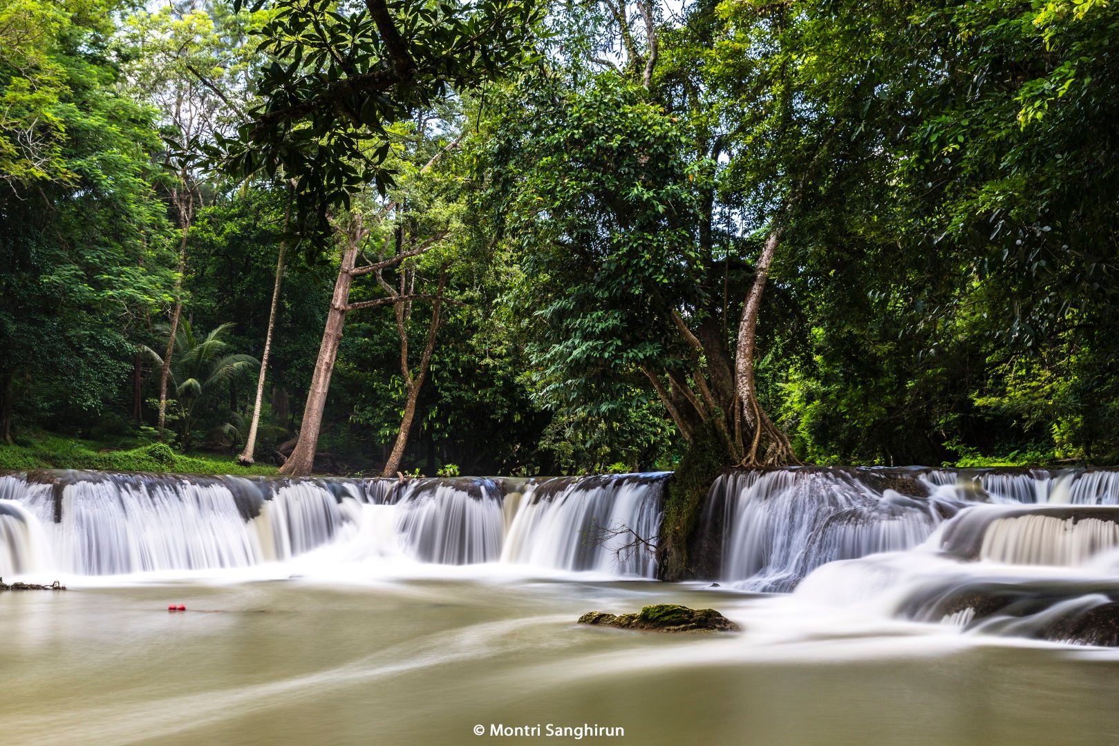 Chet Sao Noi Waterfalls, Thailand