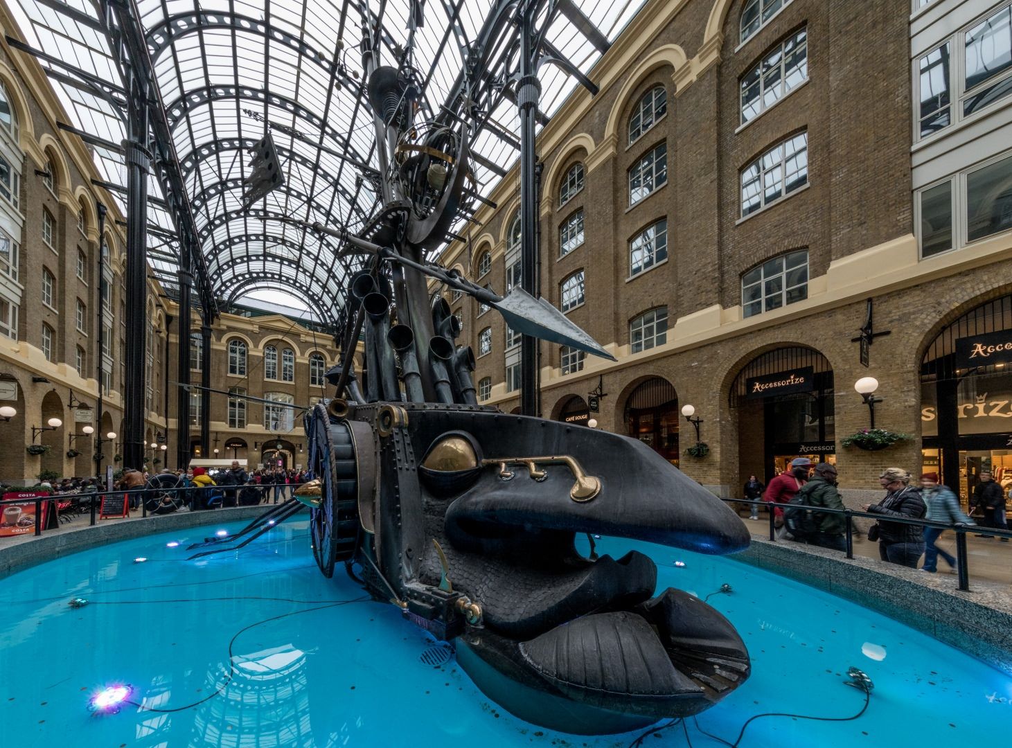Hays Galleria, United Kingdom