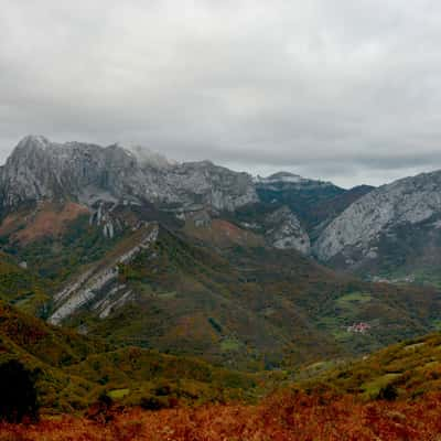 Los Bedules, Spain