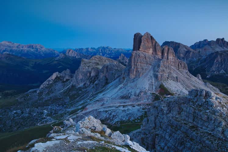 Nuvolau refuge panorama