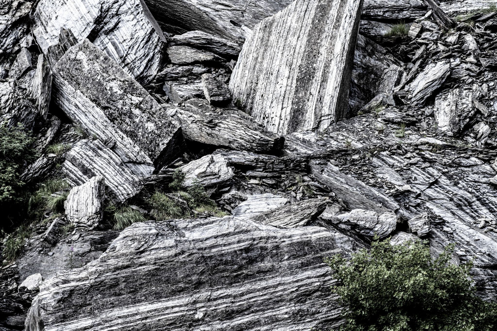 'Rocky chaos', France