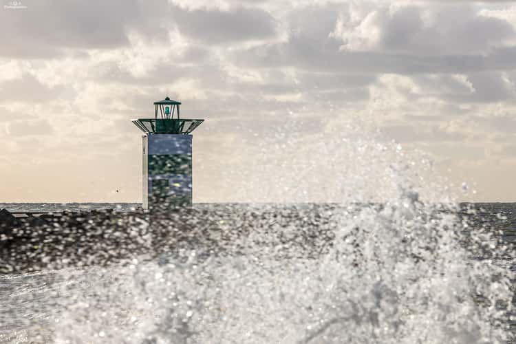 Scheveningen Port Lighthouse