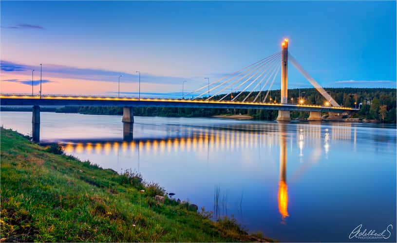 Candle Light Bridge