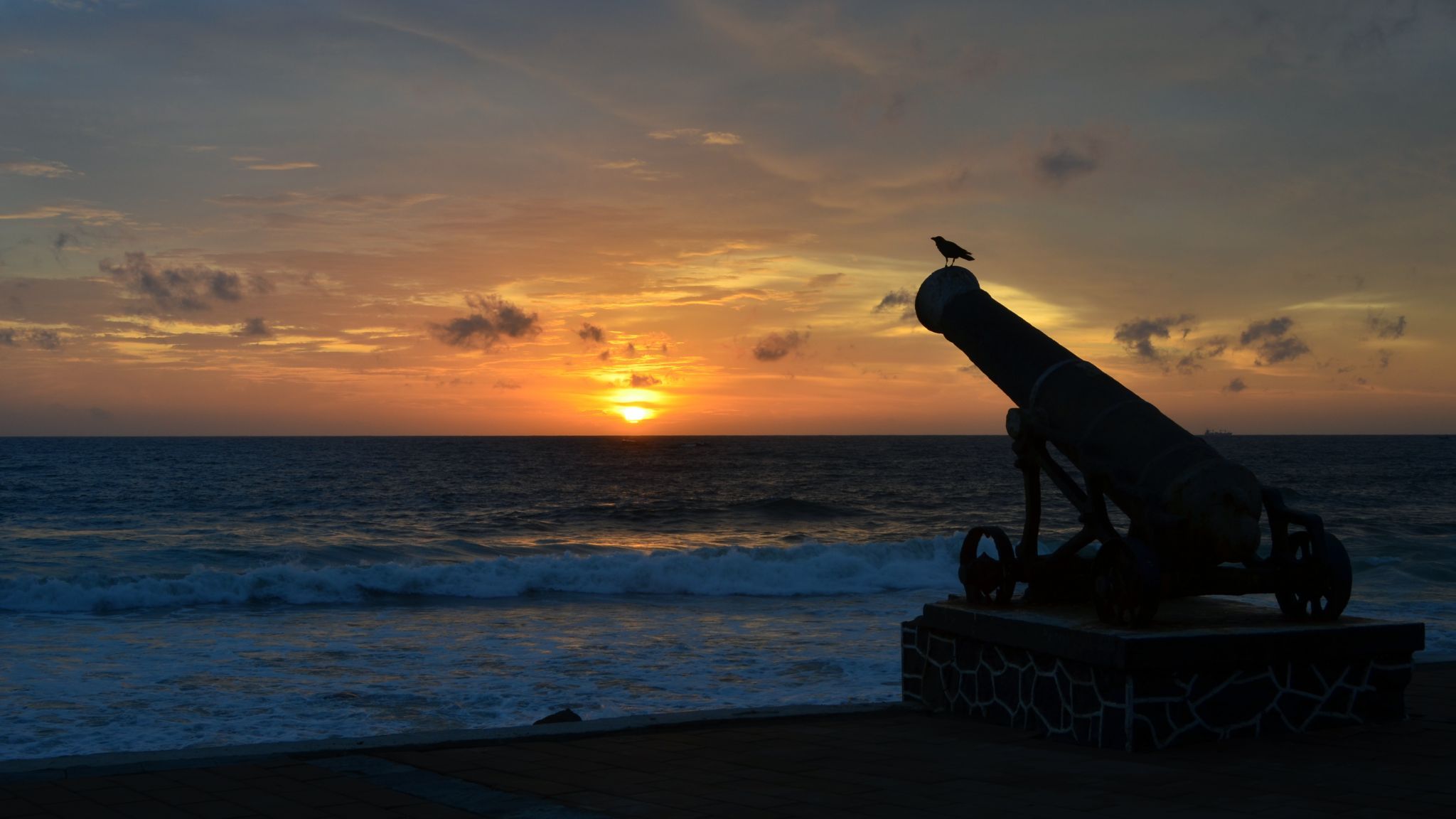 Colombo cannons, Sri Lanka