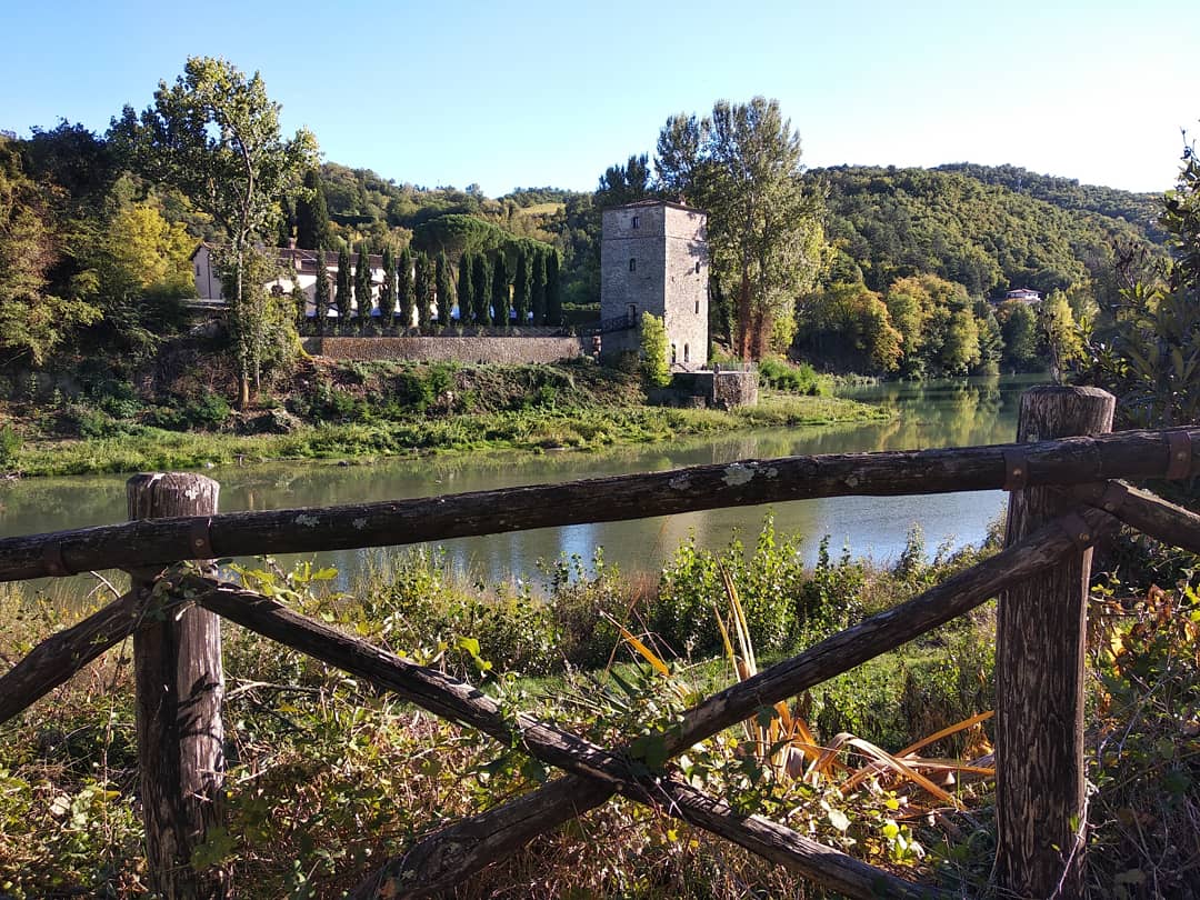 Fiume Arno, Basso Casentino, Italy