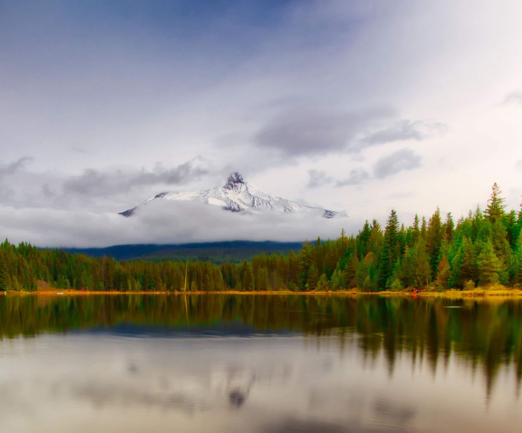 Mount Hood from Trillium Lake, USA
