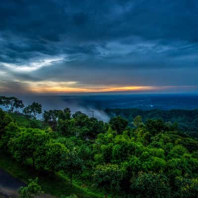 Nailing Nilgiri, Bangladesh