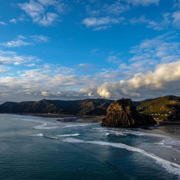North Piha Beach, New Zealand