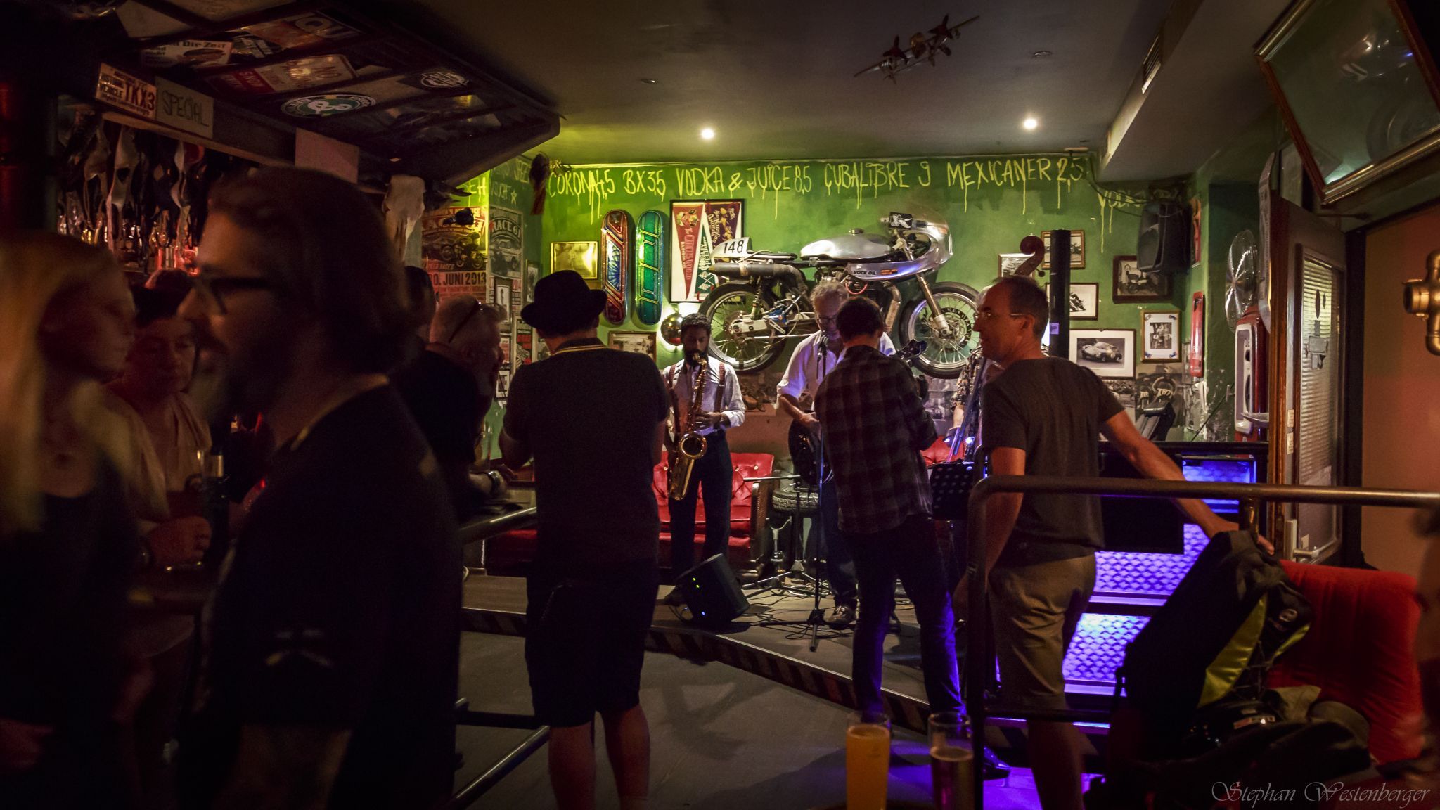 Sehnsucht Bar, Germany