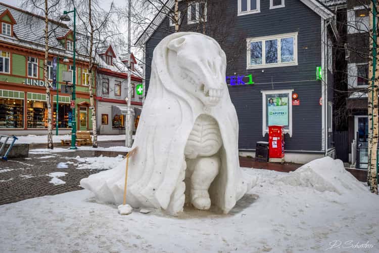 snow sculptures