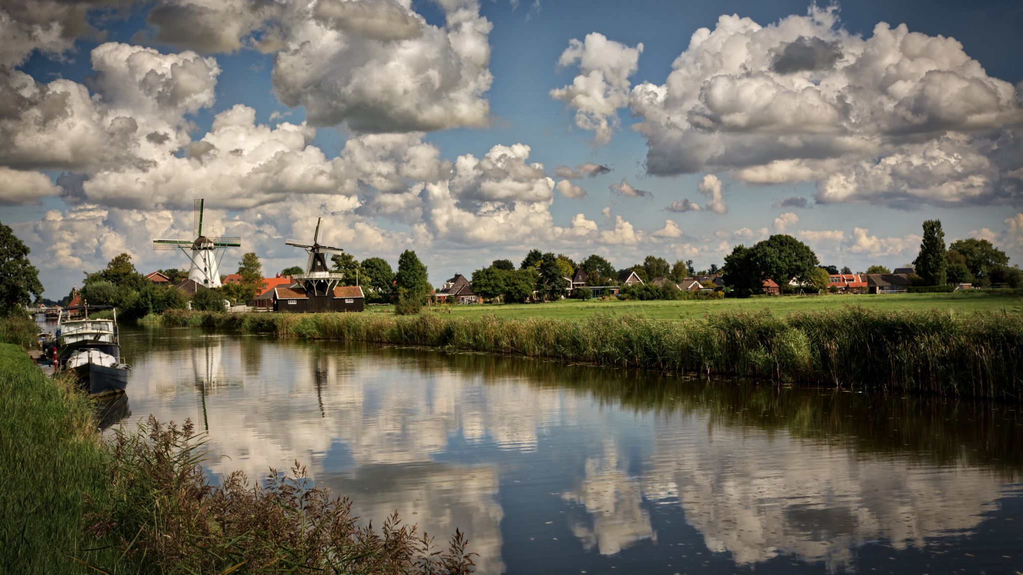Ten Boer windmill, Netherlands