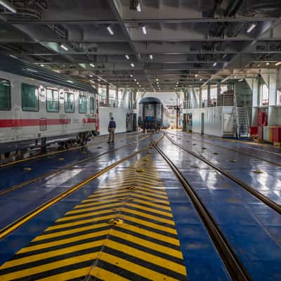 Train carriages removed from ship Italy, Italy