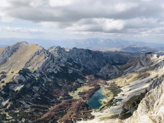 Veliko Škrčko jezero, Dumitor National Park