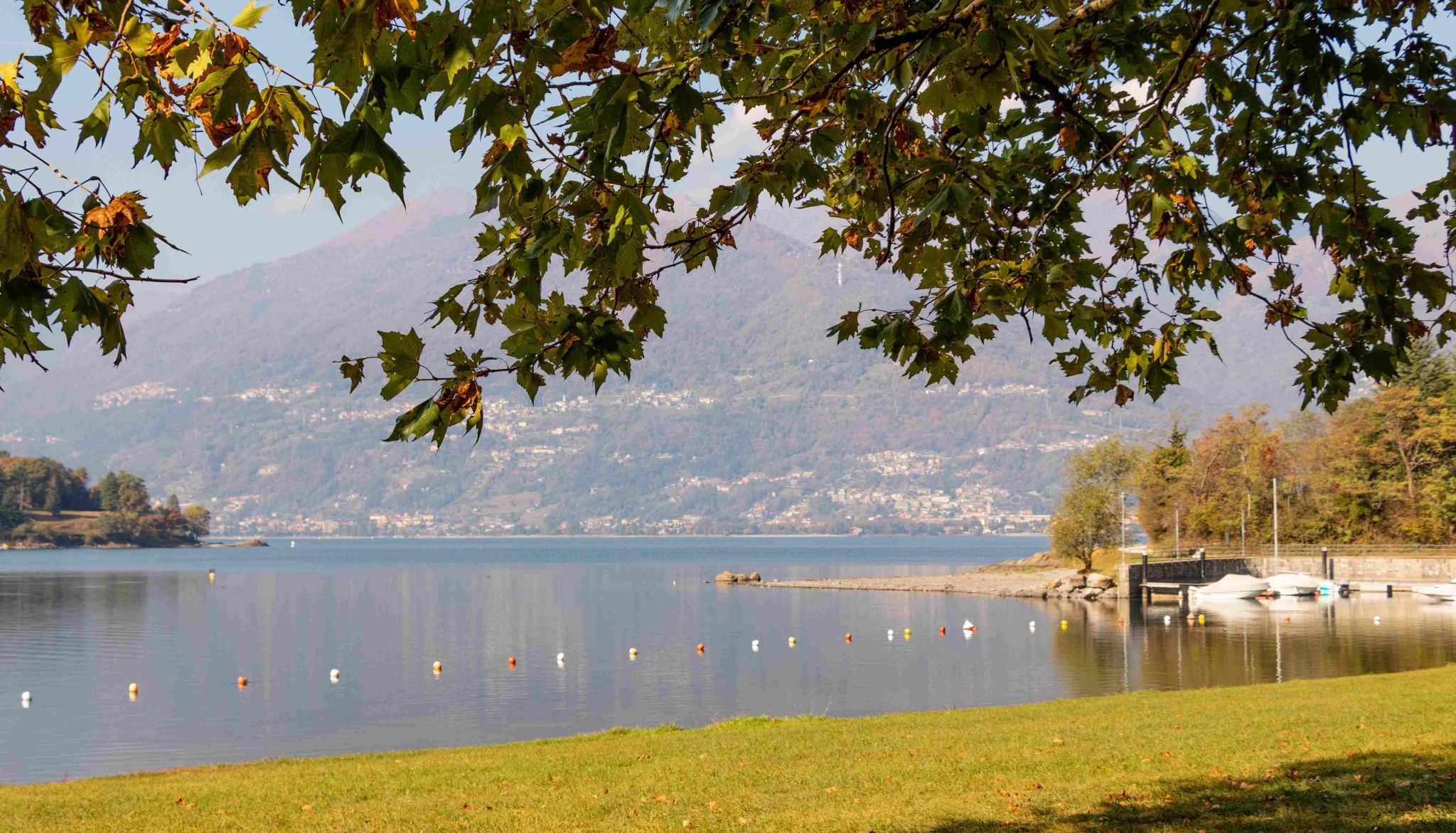 Autumn Lago di Como, Italy