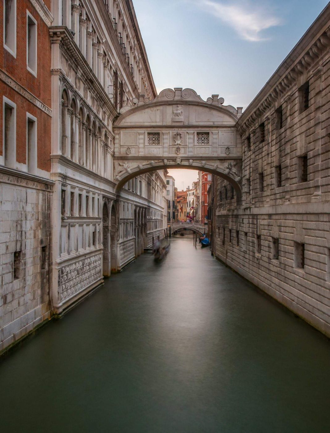 Bridge of sighs, Venice, Italy