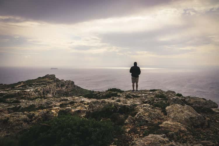 Dingli Cliffs trough Stones