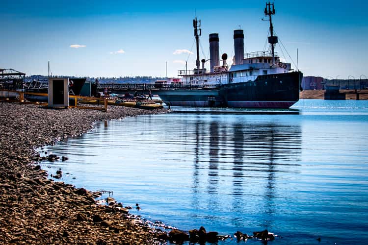 Irkutsk Resturant ship