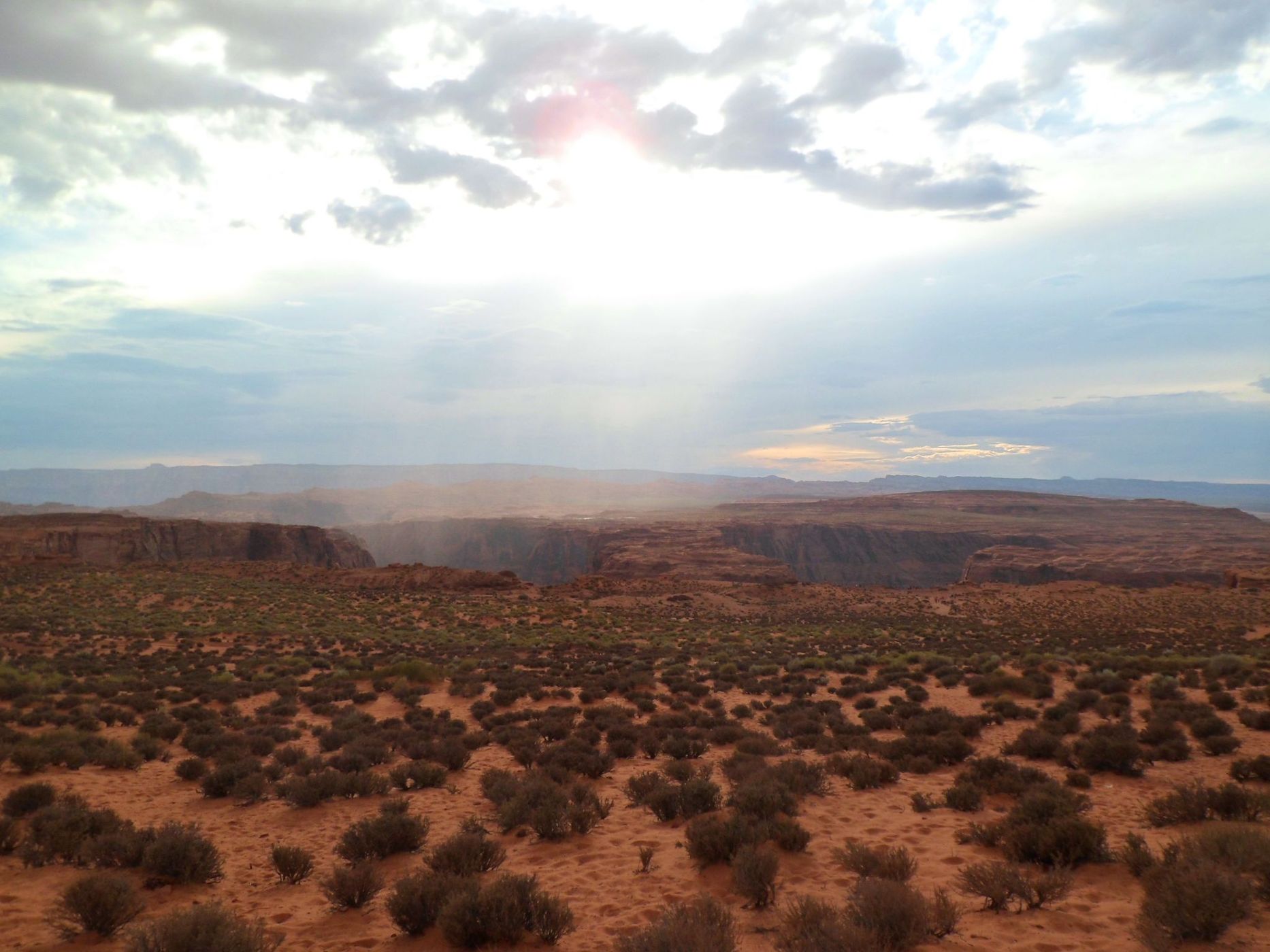Nearby horse shoe bend, USA
